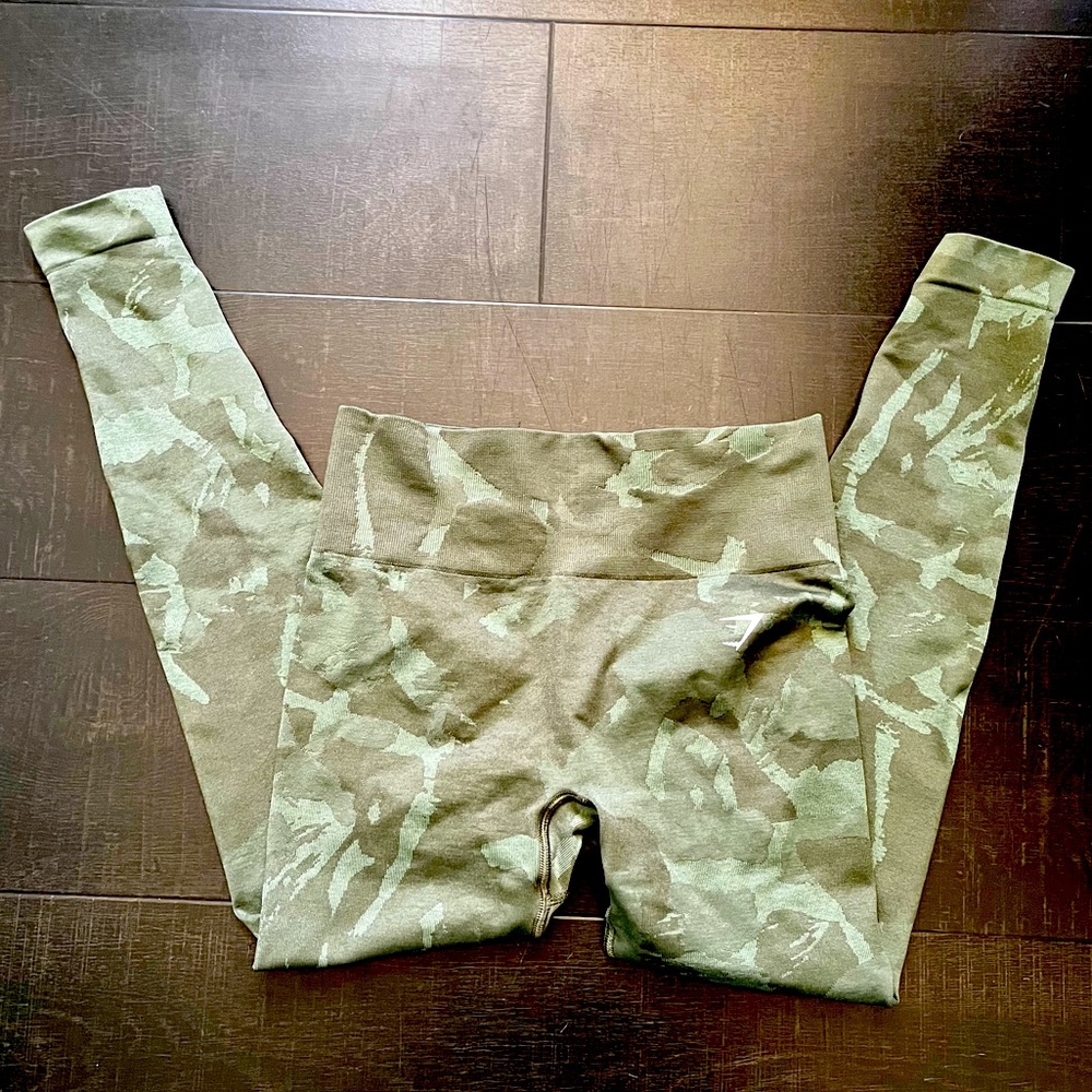 EUC Gymshark Adapt Seamless Leggings Size S